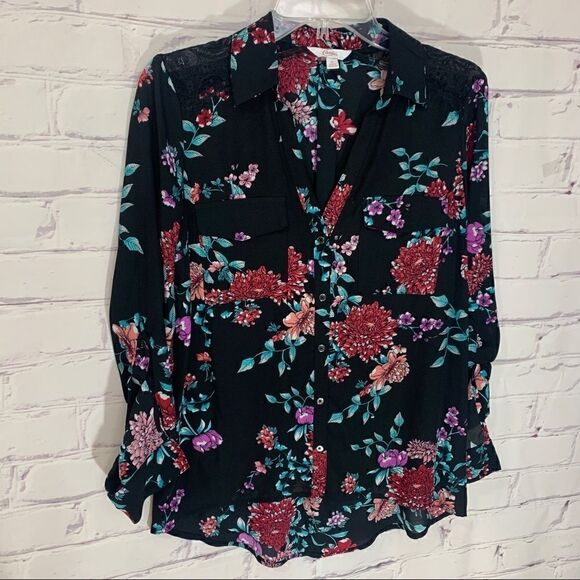 Candie’s small top  - Picture 1 of 4